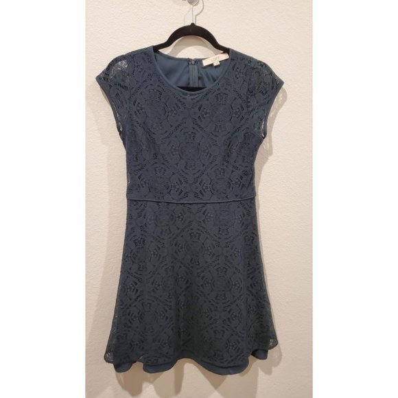 LOFT Dresses & Skirts - Ann Taylor LOFT Dark Green Lace Cap Sleeve Dress